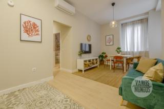 Bajo Duplex para 7, al pie de Gran Via - E2 - 4