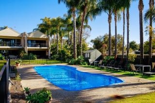 Elsinor Townhouse 1 - 6