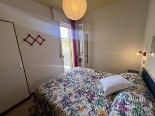 Beachfront apartment with sea view - 8