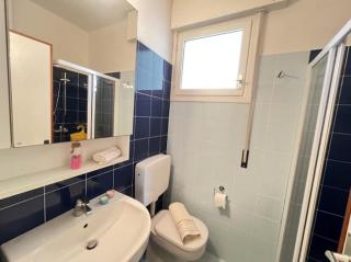 Beachfront apartment with sea view - 4