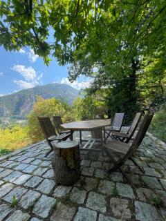 Villa fleurie - maison familiale, véranda et jardin - Tende - 3