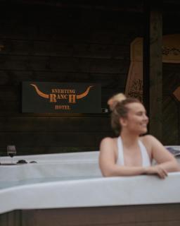 Snerting Ranch Hotel - Comfty and modern Log House - Stokkan - 2