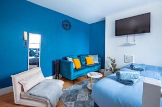 Cosy & Spacious Flat - Moments To City Centre - Sleeps 4 - Londra - 5