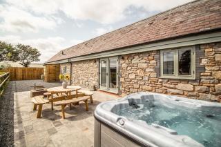 Eleri's Barn - 3