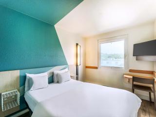 B&B HOTEL Freiburg-West - 3