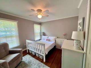 Quiet Waters Family Home 4BR Sleeps 8 - Annapolis - 9
