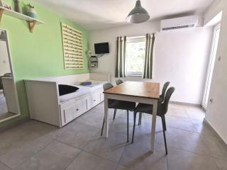 Apartments Silver - Novalja - 0