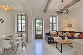 L’oustaou de Ventabren Village Square - 8