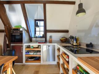 Pool Escape in Saint-Laurent - 1