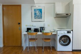 Cosy & Bright European Uni Apt - Strovolos - 5