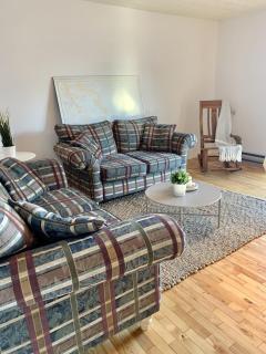 A Peaceful Waterfront Escape - La Perle du Lac - 3