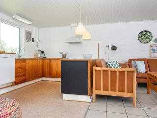 6 person holiday home in Ringkøbing - 2