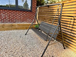 Detached Modern Flat 8 Min Walk to Pudsey Station - Farsley - 9
