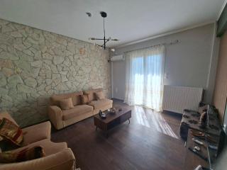 Mainalo View House - Vitina - 0