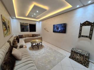 Elegant & Cozy Apartment with Panoramic View - Agadir - 3