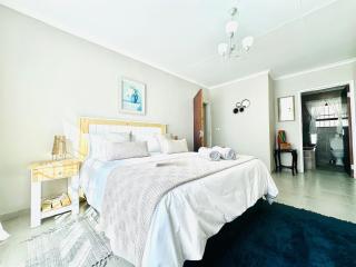 J-Bay Breakaway - Jeffreys Bay - 0