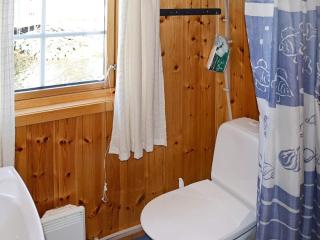 3 person holiday home in Henningsvær-By Traum - 1