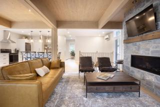 Chalet Mid-Century - Lakeside Joseph - Le Charlo - 3