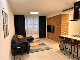 Family Friendly 3BR with Free Parking - in Rishon Letzion - 0