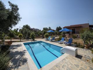 Villa in Crete near Beach & Olive Trees - Pangalochori - 6