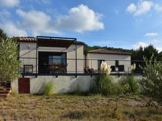 Villa with Pool & Views - Oupia - 0