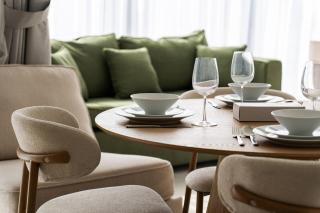 SettlerHomes - Liv Marina Luxe With Gym, Pool, Sauna - 1