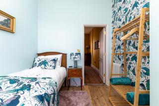 Luxury Georgian home & garden by the sea, 6 guests - 5