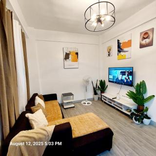 Logan's Transient Home - U2 Apartment with Balcony - Baguio - 5