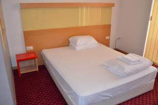 Хотел Летище Лесново - Lesnovo - 3