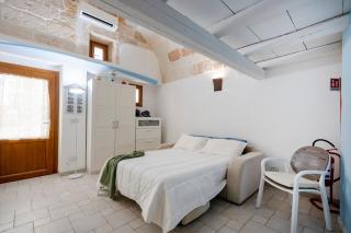 GuestHost - Il Remo Blu - 3