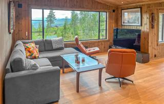 2 Bedroom Awesome Home In Engerdal - 0