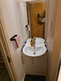Queen Eliz Room - 3