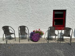Cottage near Glasson village - Athlone - 7