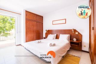 #047 Families Only - Almond Tree by Home Holidays - Albufeira - 8