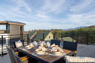 Rooftop Cabin, Views, Pool, Games, 15min Dollywood - 4