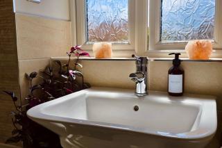 Newbury Garden Retreat - Headley - 2