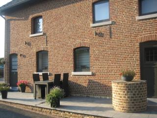 Holiday Home in Epen with Garden & BBQ - 2