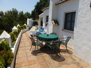 Holiday Home in Casares with Pool & Sea Views - Casares - 5