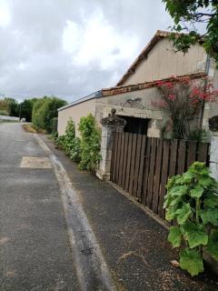 Cozy studio 10 min Poitiers - 25 min Futuroscope - 1