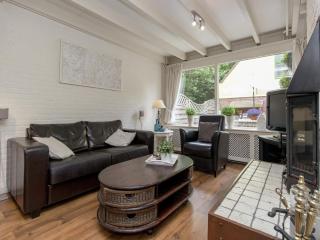 Holiday Home in Noordwijkerhout by Forest & Lake - 1