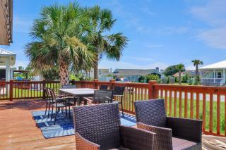 Dubs Beach Retreat by Pristine Properties Vacation Rentals - 9