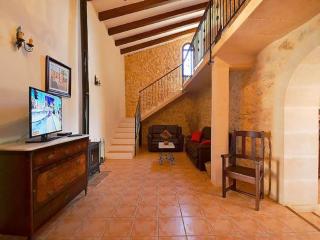 Farmhouse in Mallorca with Pool & Views - Vilafranca de Bonany - 5