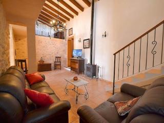 Farmhouse in Mallorca with Pool & Views - Vilafranca de Bonany - 3