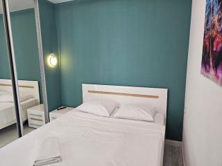 Nyvky Like Home - Файна Таун із сезонним басейном - Кв 6 низький поверх - 7
