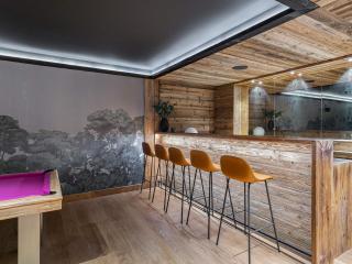 Chalet neuf, spacieux et moderne, en plein cœur de Courchevel Village, proche des pistes, 14 couchages - FR-1-562-1 - Courchevel - 1