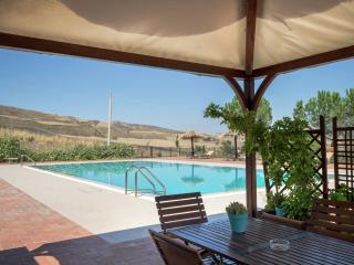 Rustic Sicilian Retreat with Spa - Resuttano - 1