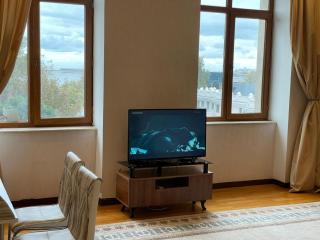 Gloria Apartment By Bakuapart - 8