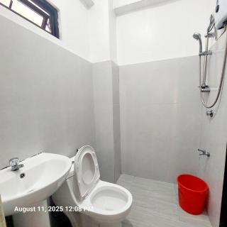 Logan's Transient Home- U1 Apartment with Balcony - Baguio - 1