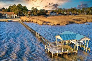 Cozy & Content River Retreat Beach Hot Tub & Games - Tappahannock - 0