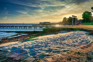 Cozy & Content River Retreat Beach Hot Tub & Games - Tappahannock - 9
